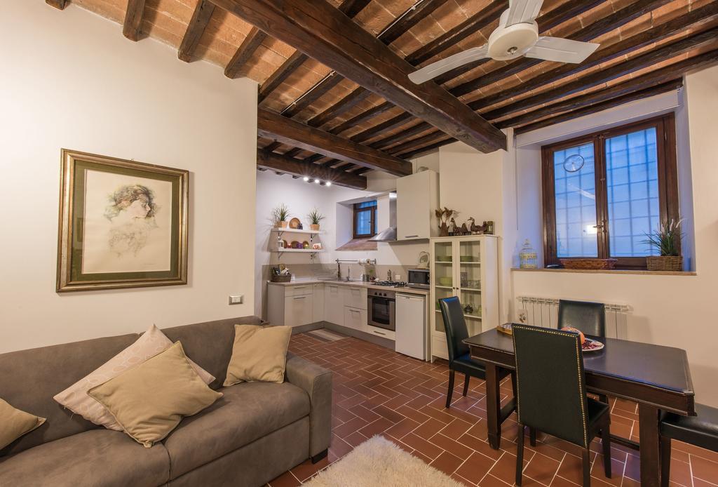 Vermaaten Boutique Suites Emerald Todi Exterior foto