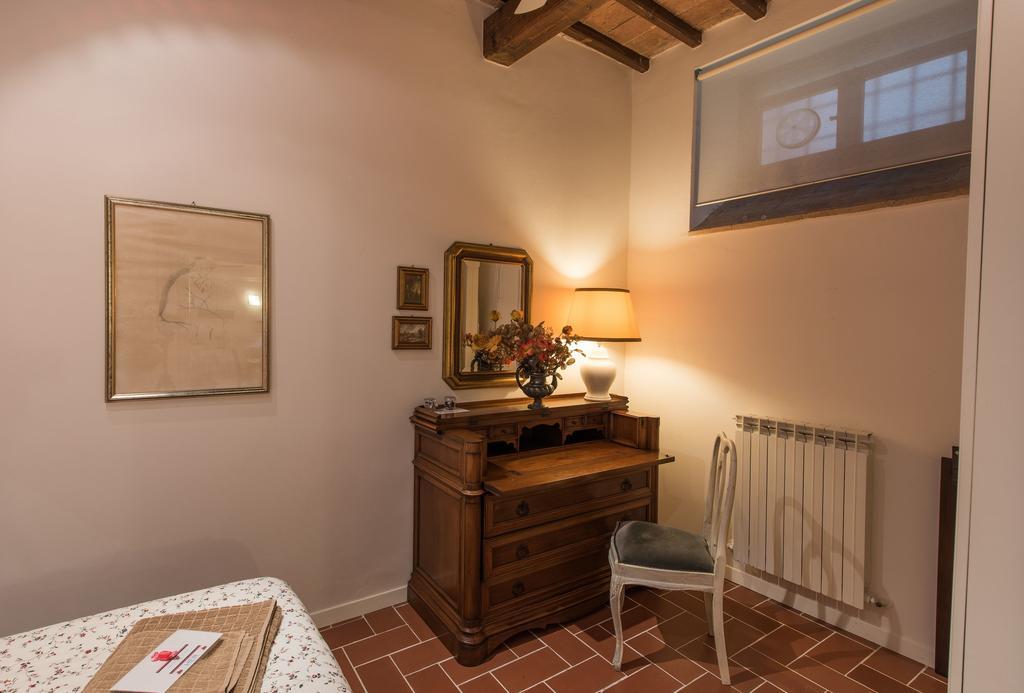 Vermaaten Boutique Suites Emerald Todi Exterior foto